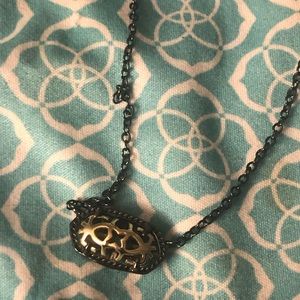 Kendra Scott Jewelry - Kendra Skot Elisa black and gold necklace. Kendra Scott Jewelry - Kendra Skot Elisa black and gold necklace.